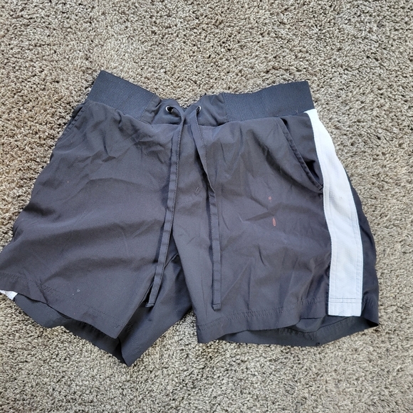 Black and white Tek Gear Athletic Shorts size small - Picture 1 of 8